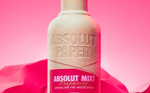 Absolut presenta botellas de papel